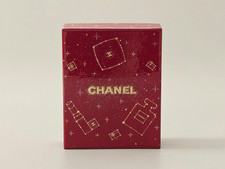 CHANEL - Geschenkbox - Farbe