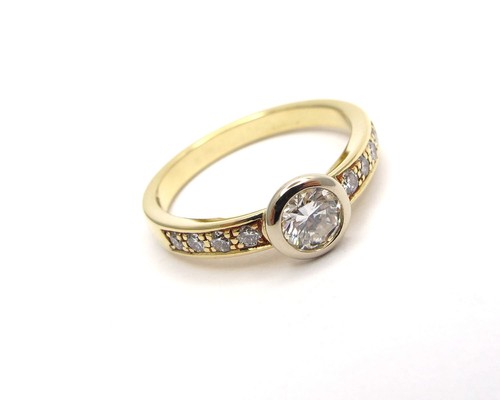 Solitär ring mit akzent gold - solitÄr,
