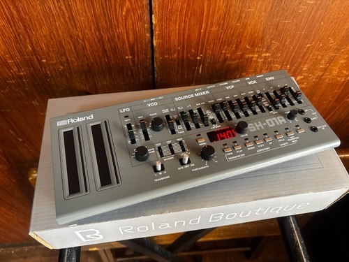 Roland 01a boutique - roland, sh-01a