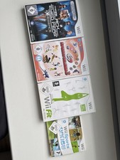 Nintendo Wii Sammlung – Wii Sports, Wii Fit, Sports Island 3, Black Eyed Peas