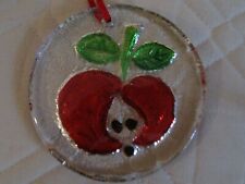 Deko Glasbild mit Kordel Motiv mit Kirsche und" Wurm" :-) 