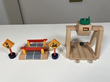 Brio Magnetkran Bahnübergang Guter gebrauchter  Zustand