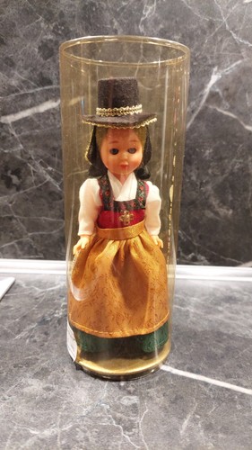 Vintage trachtenpuppe - vintage.,