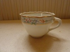 Hutschenreuther, Espressotassen, Moccatasse, Blumendekor, Porzellan, unbenutzt