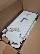 Unbenutzter Badelift