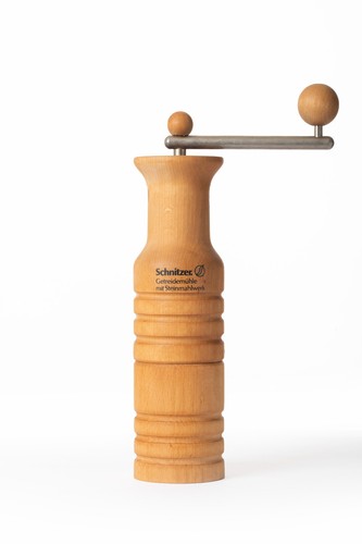 Schnitzer handgetreidemühle - schnitzer,