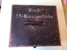 Antike Luftschutz Hausapotheke mit Marke Tragbar RAR 