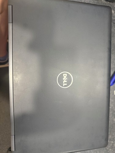 Dell precision 3520 - dell,