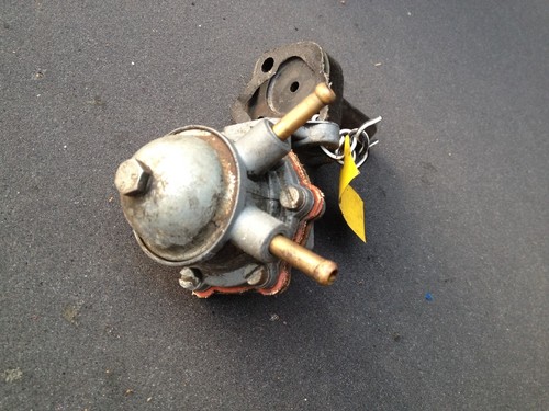 E32 fiat 850 oldtimer - ,