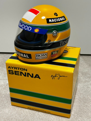 Helm scale ayrton senna - helm, 1/2