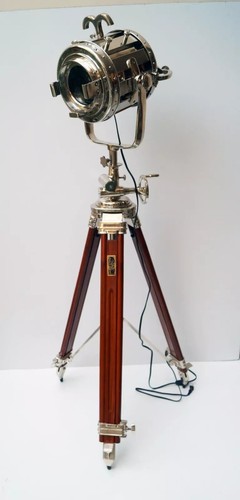 Strahler lampe dreibein - lampe,
