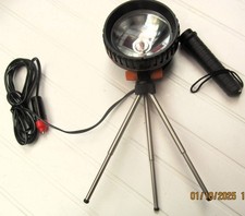 Handscheinwerfer Halogen-Spot / für Auto usw. /  12 V Strahler  mit Stativ