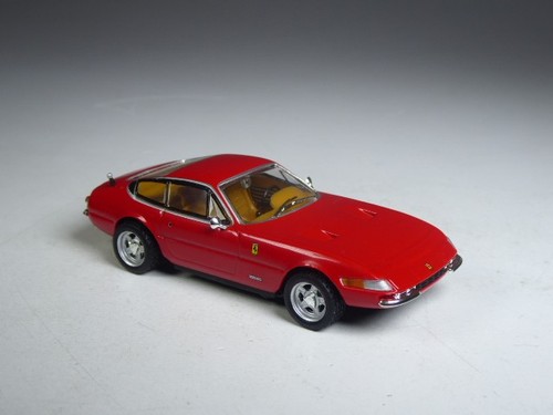 Hot wheels ferrari 365 - hot,