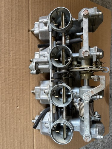 Honda 650 rc03 carburator - 650,