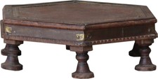 Kleiner Tisch, Blumenbank