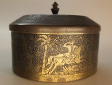 alte Dose mit Deckel