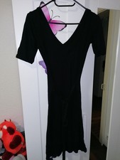 Damen Kleid Schwarz Gr. M/L tiefgeschnitten