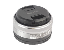 Sony SEL16F28 16mm F2,8