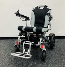 Elektrischer Rollstuhl, Faltbar, 120 Kg Tragkraft.