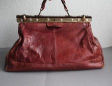 Alte Arzttasche Hebammentasche weiches Leder rotbraun aus Italien Marke Amica