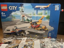 LEGO CITY: Passagierflugzeug (60262)