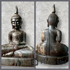 Kandy-Stil „Massive Buddha