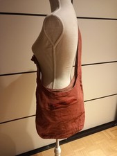 TRANQUILLO Schultertasche rot