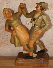 Holzfigur  Tanzendes Paar in