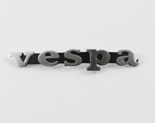 Vespa schriftzug emblem - vespa, schriftzug/emblem