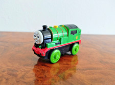 Thomas und seine Freunde Lok PERCY Batteriebetrieben + Licht - Brio geeignet