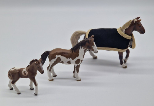 Schleich pferd braun weiß - /,