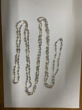 Süßwasserperlenkette mit prächtiger Schließe aus 14 K / 585er Weißgold.