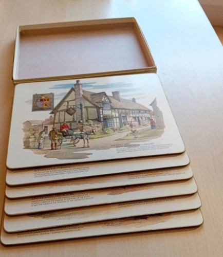 Clover leaf table mats - 6,