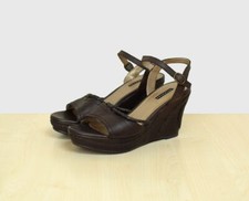 schicke Belmondo Keil-