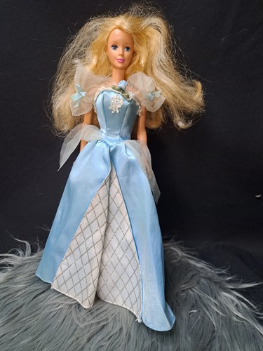 Vintage dornröschen barbie - vintage,