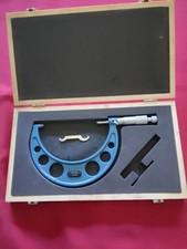 Mikrometer 100-125 mm Ablesung