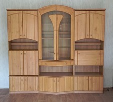 Wohnschrank mit Vitrine  in