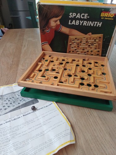 Vintage brio space labyrinth - space,