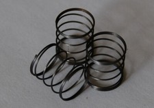 🕹 Orig. Commodore C16/VC20/C64 C/II Tastaturfeder , 3stk. * Federn, Spring