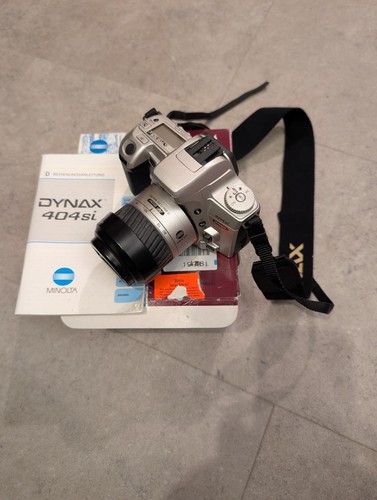 Minolta dynax 404si - minolta,