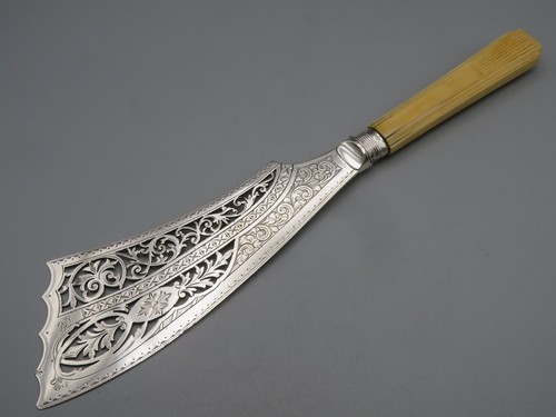 Fischvorlegemesser - ,