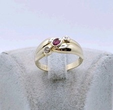 Ring Gold 585er mit Rubin und Diamantsplitter 14 kt Goldring Damenring 