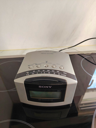 Sony radiowecker dream machie - radiowecker,