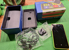 Nokia Handy, Lumia 620 in