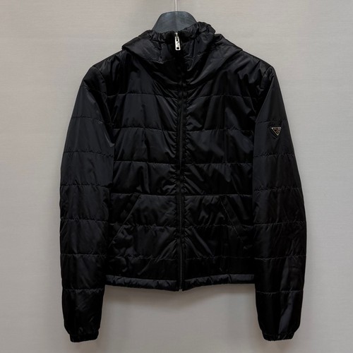 Prada leichte steppjacke - leichte, mit