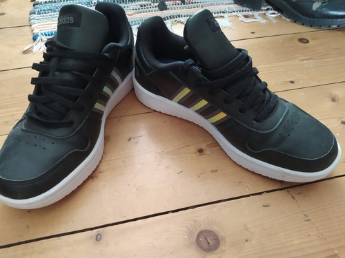 Schwarze adidas sneaker - schwarze,