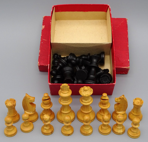 Vintage altes schachspiel - vintage:, schachspiel/