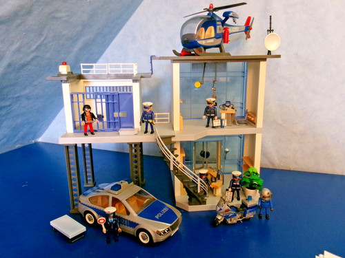 5176 5179 polizei station - 5176,