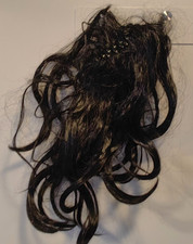 Haarteil schwarz glänzend
