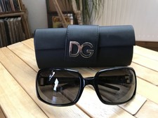 Dolce & Gabbana Damen Sonnenbrille mit Brillenetui
